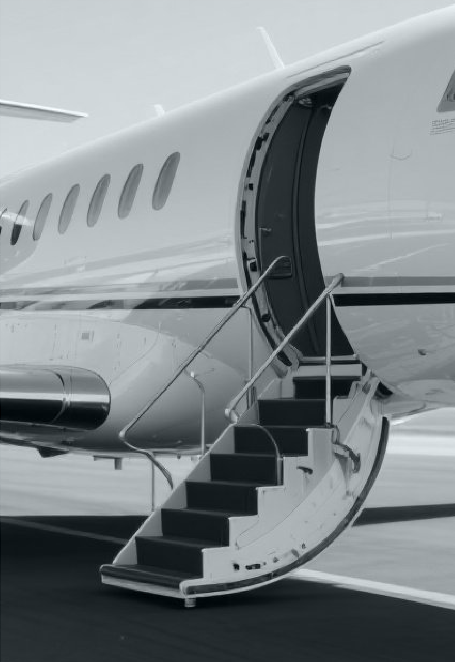 Escalera de acceso a un jet privado Digital Air